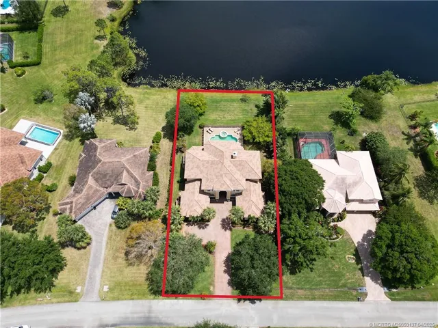 $1,359,000 | 620 Southwest Squire Johns Lane, Palm City, FL 34990