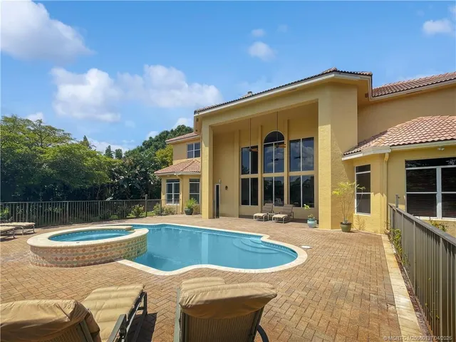 $1,359,000 | 620 Southwest Squire Johns Lane, Palm City, FL 34990