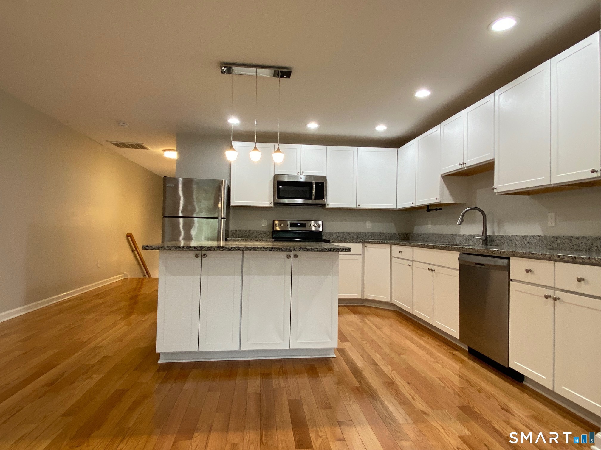 2772 Boston Post Road, Unit 9 Guilford, CT 06437 - Photo 11 of 25