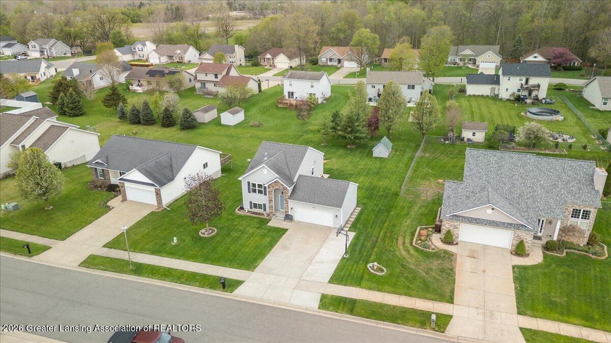 8789 Justonian Way Dimondale, MI 48821 - Photo 43 of 45 07-Media Jett - 02