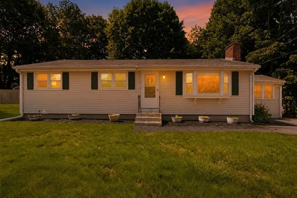 $485,000 | 290 West Hill Road, Marlborough, MA 01752