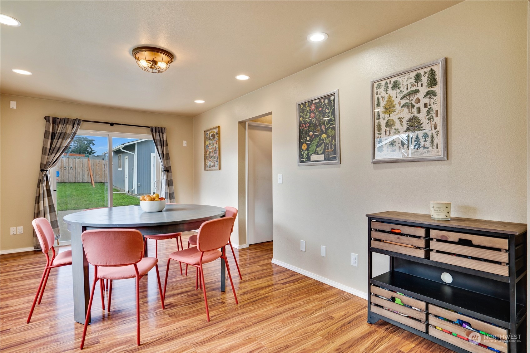 836 South Rochester Street Tacoma, WA 98465 - Photo 13 of 37 Gallery Image 13