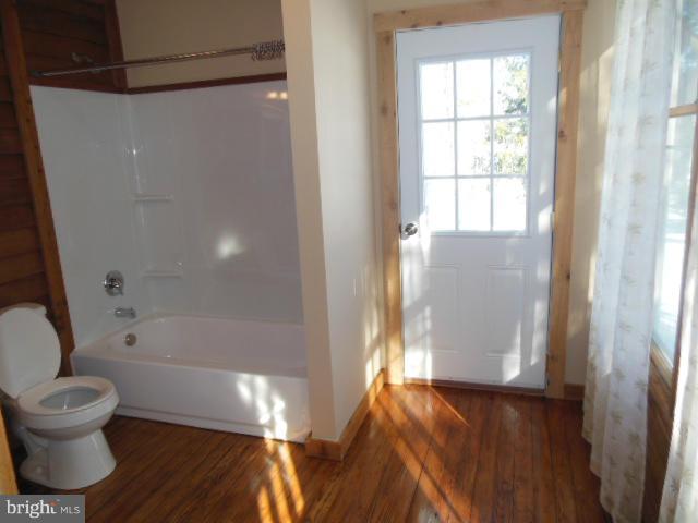 13630 Unionville Road Union Bridge, MD 21791 - Photo 13 of 24 Bath (Master)