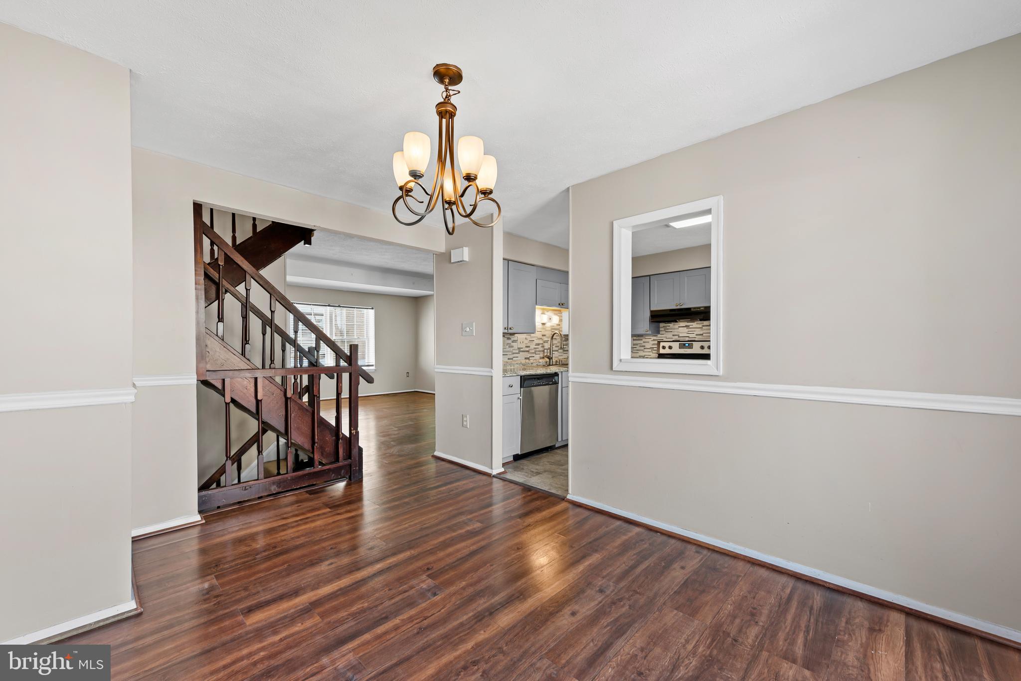 8392 Shady Grove Circle Manassas, VA 20110 - Photo 8 of 26