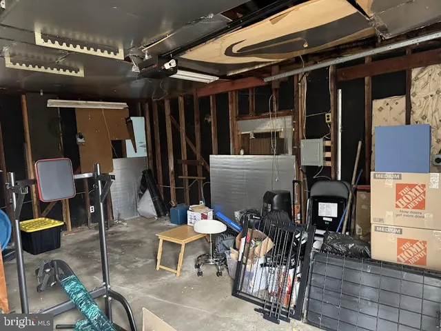 a view of a dinning table and chairs in the patio