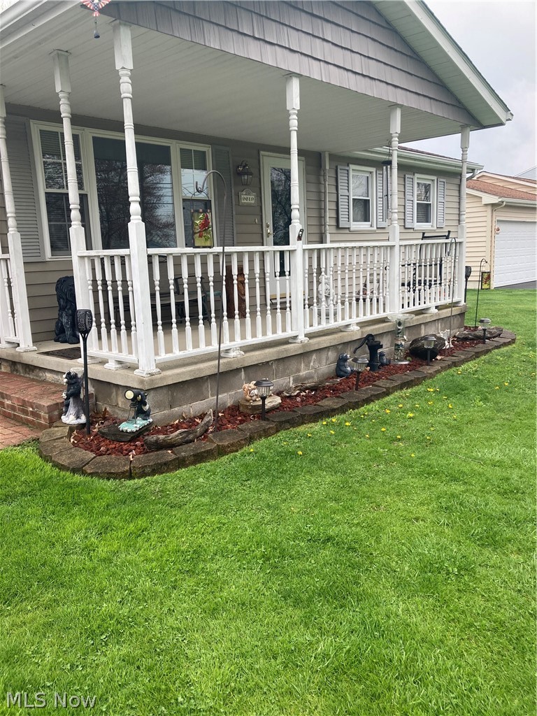 9619 Struthers Road New Middletown, OH 44442 - Photo 2 of 23 Gallery Image 2