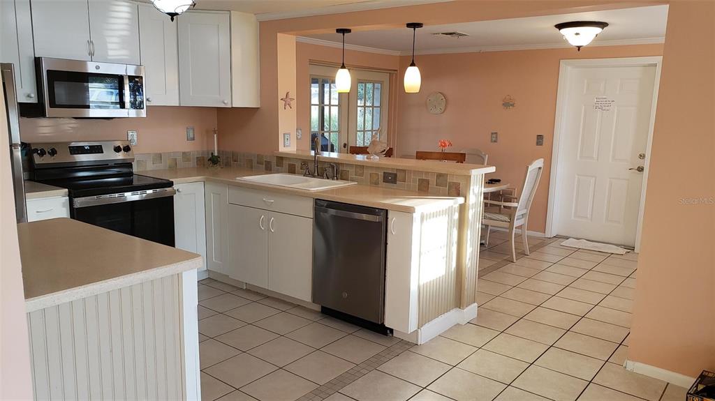 375 Terrapin Road Venice, FL 34293 - Photo 6 of 24
