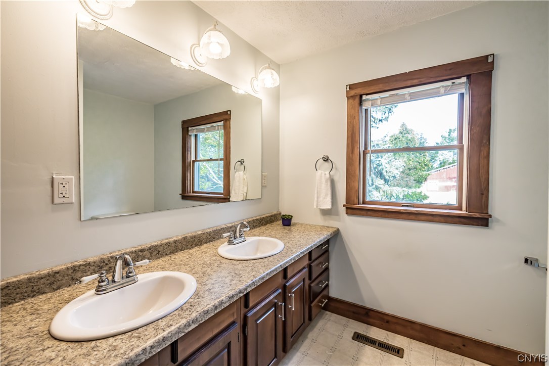 6872 Harp Road Lincoln, NY 13032 - Photo 31 of 41