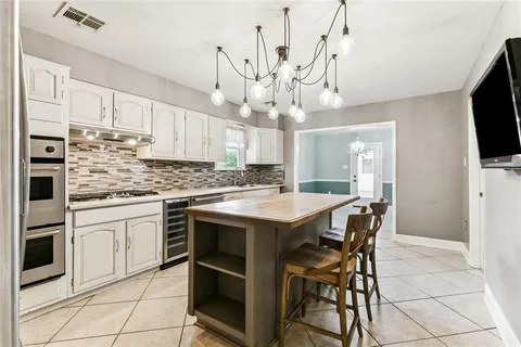 $299,000 | 1525 Generes Drive, Harahan, LA 70123