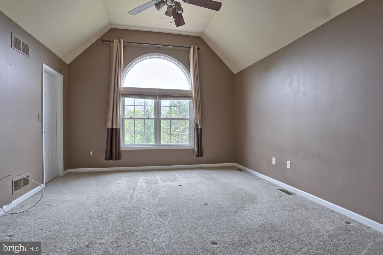 1603 Buckingham Road Harrisburg, PA 17111 - Photo 14 of 28 Gallery Image 14