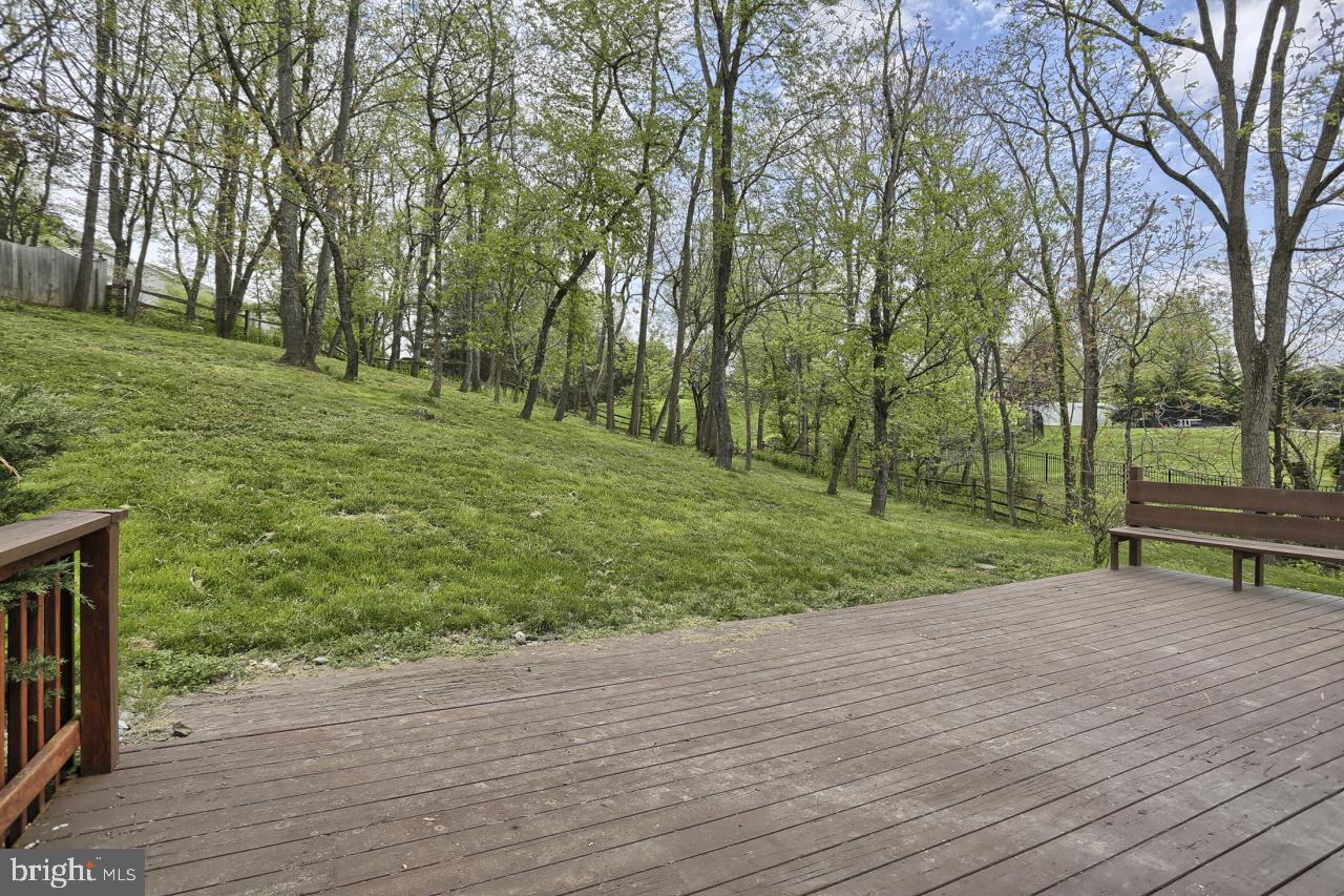 1603 Buckingham Road Harrisburg, PA 17111 - Photo 22 of 28 Gallery Image 22