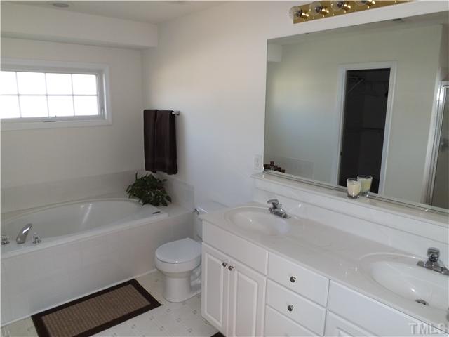 2505 Bulmer Terrace Raleigh, NC 27615 - Photo 10 of 16