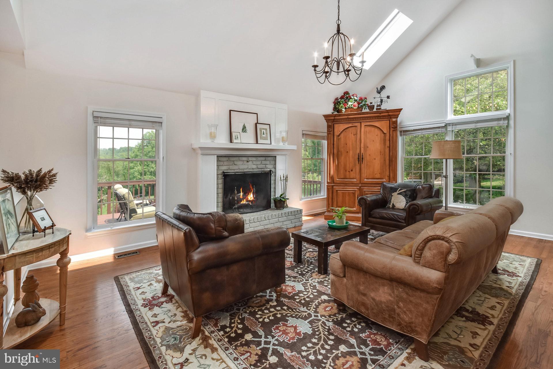 5615 Susan Road Coopersburg, PA 18036 - Photo 10 of 30 Gallery Image 10
