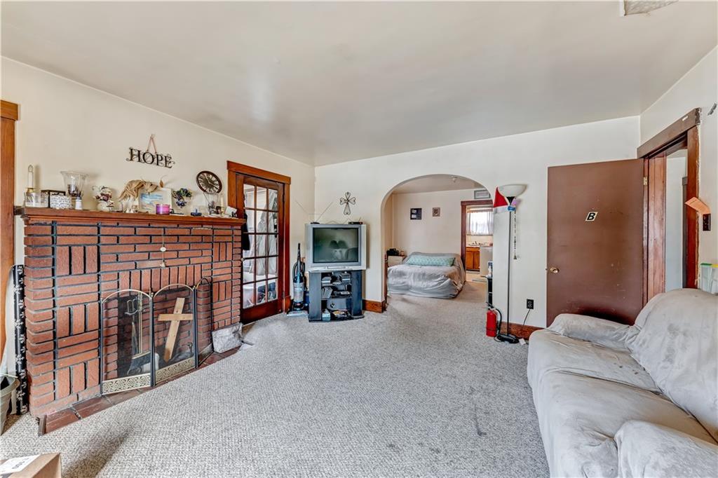 601 Pennsylvania Avenue Rochester, PA 15074 - Photo 13 of 23 Gallery Image 13