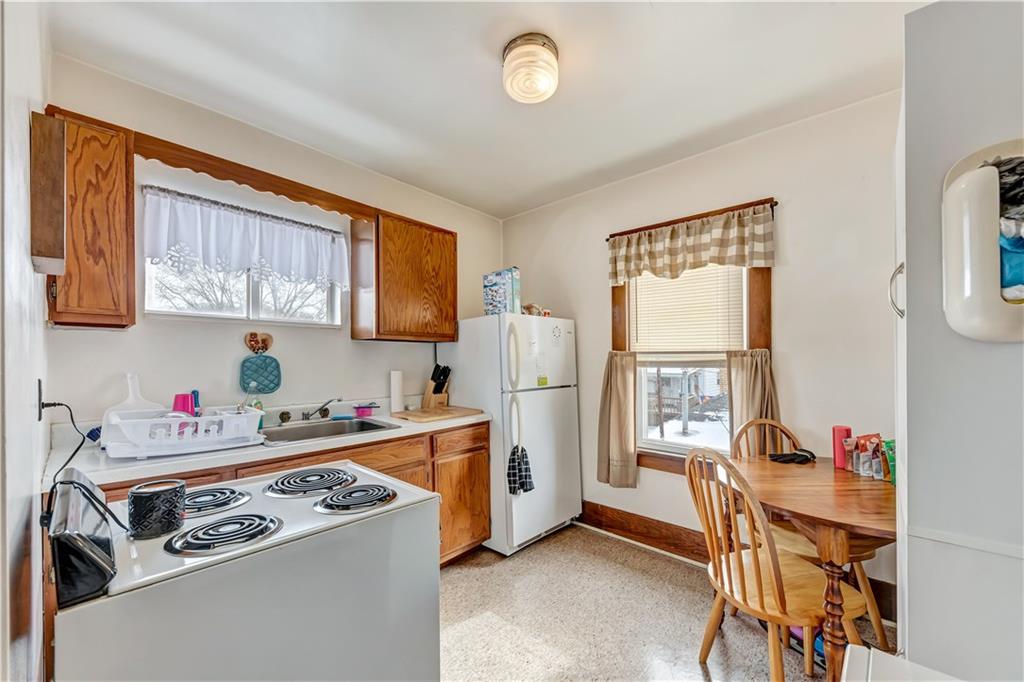 601 Pennsylvania Avenue Rochester, PA 15074 - Photo 7 of 23 Gallery Image 7