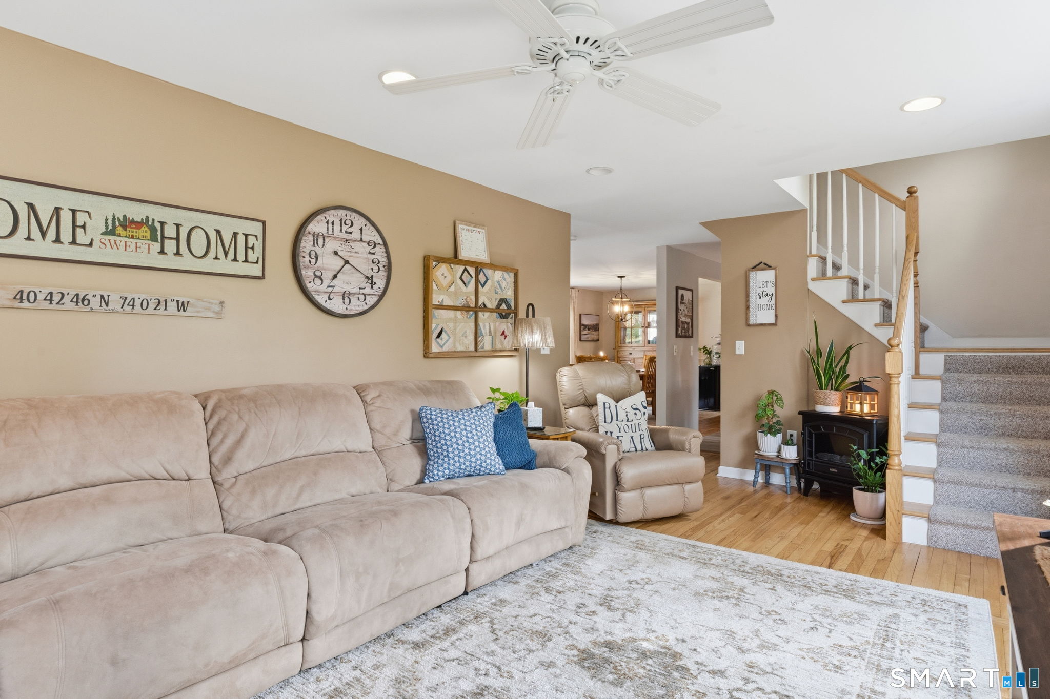 25 Forest Road East Lyme, CT 06357 - Photo 11 of 40
