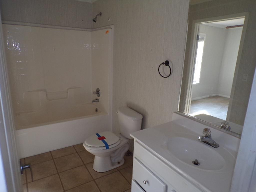 1650 Moose Club Road Dearing, GA 30808 - Photo 20 of 28 3rd bath