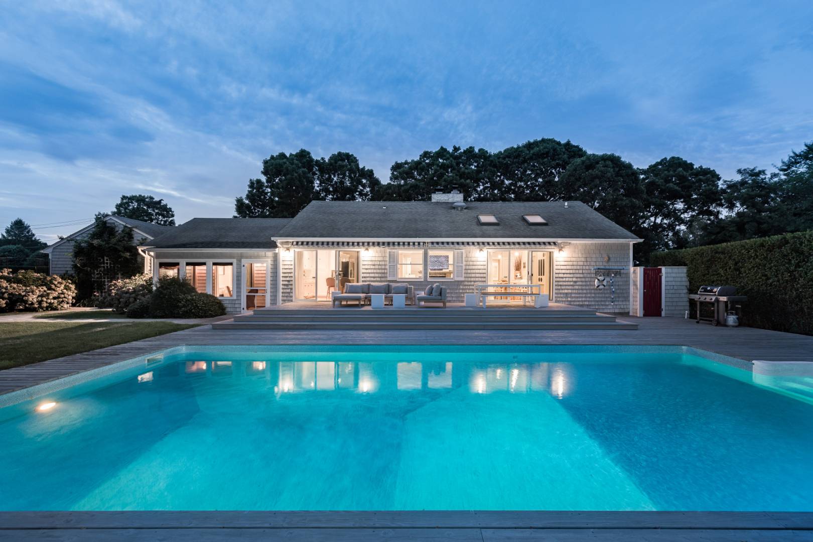 4260 Noyack Road Sag Harbor, NY 11963 - Photo 35 of 41 Gallery Image 35