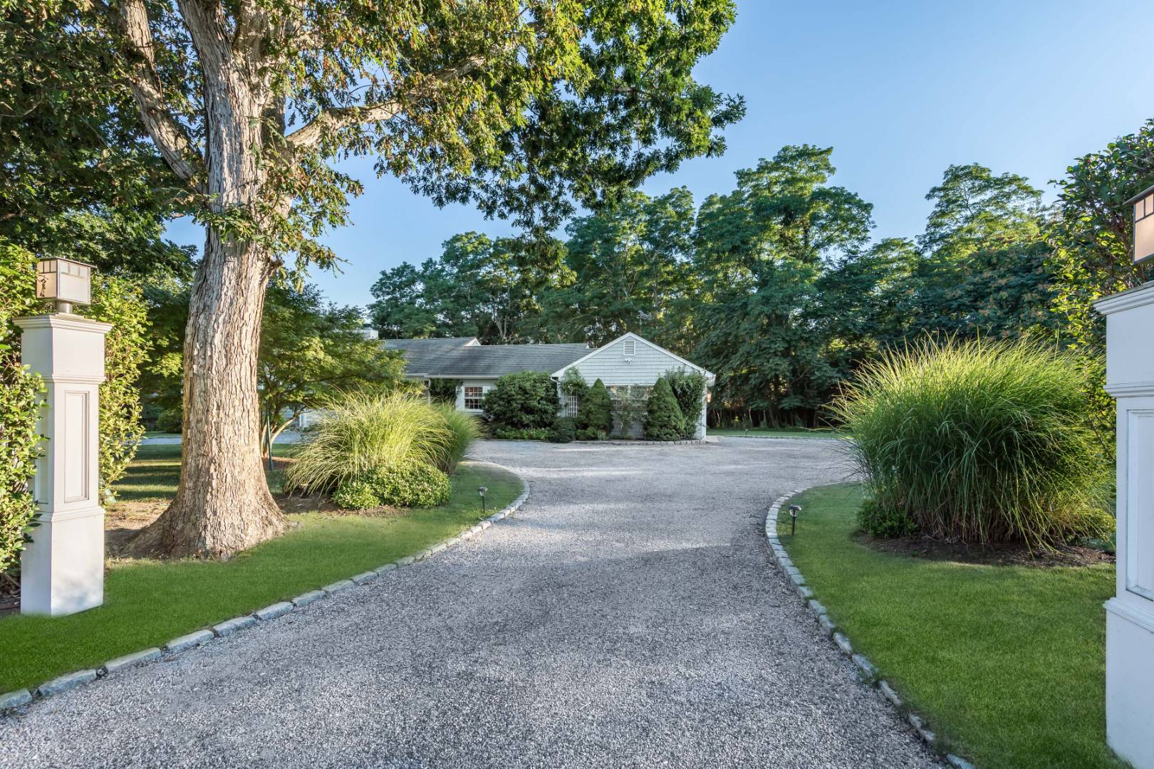 4260 Noyack Road Sag Harbor, NY 11963 - Photo 40 of 41 Gallery Image 40