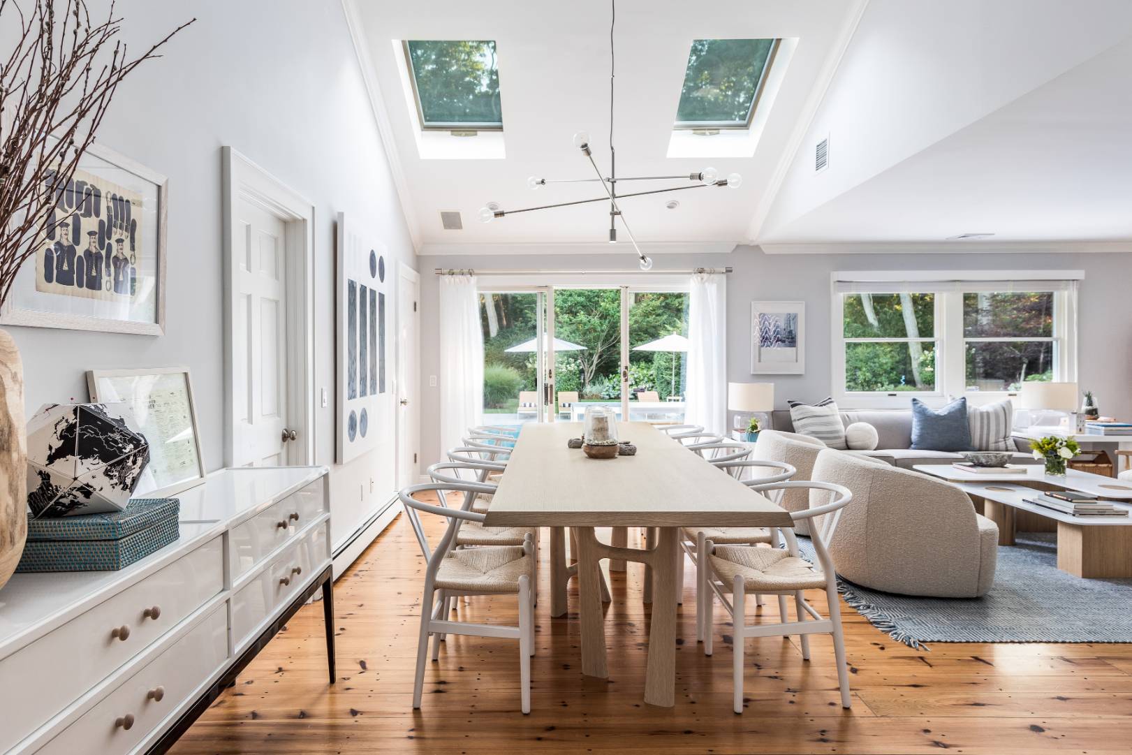 4260 Noyack Road Sag Harbor, NY 11963 - Photo 8 of 41 Gallery Image 8