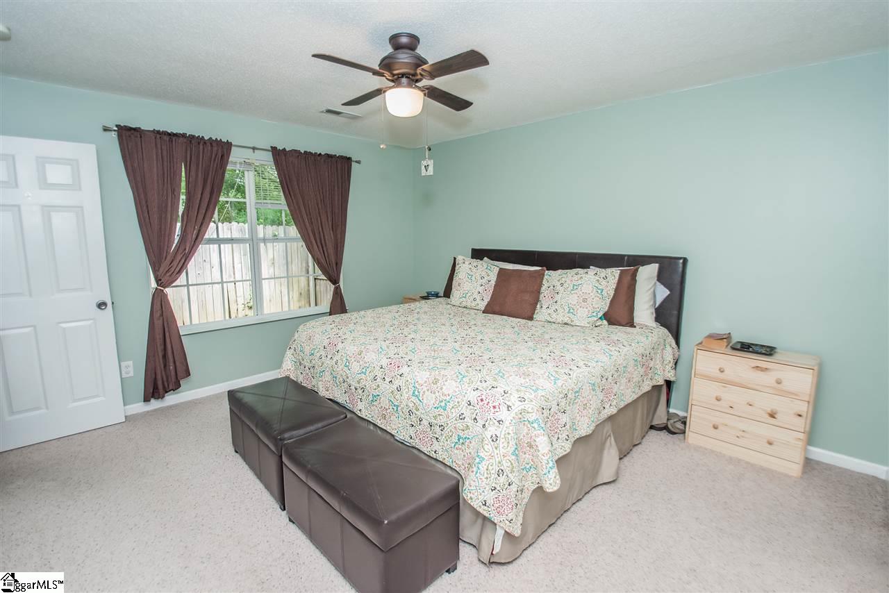176 Wickersham Way Easley, SC 29642 - Photo 22 of 31 Gallery Image 22