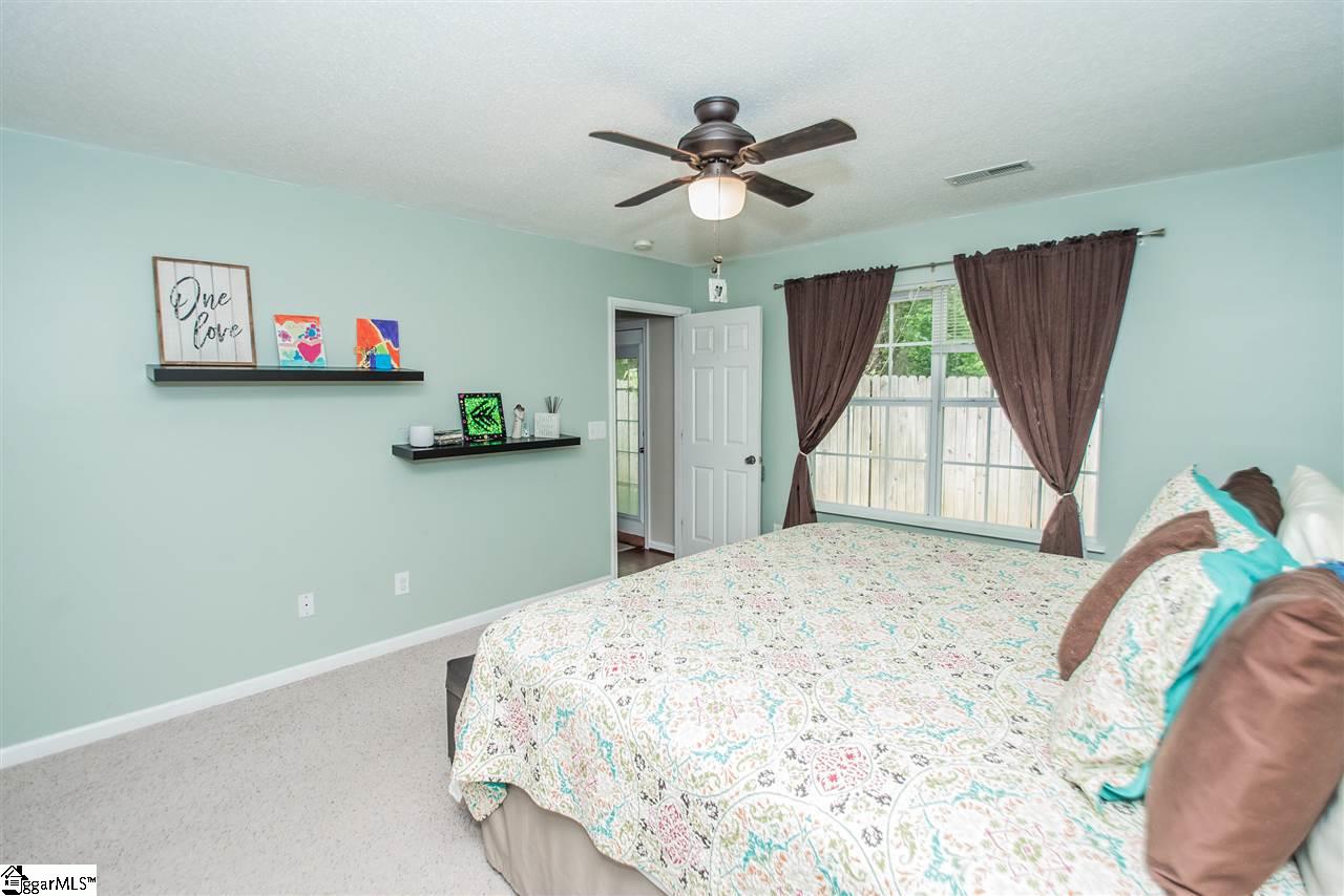 176 Wickersham Way Easley, SC 29642 - Photo 23 of 31 Gallery Image 23