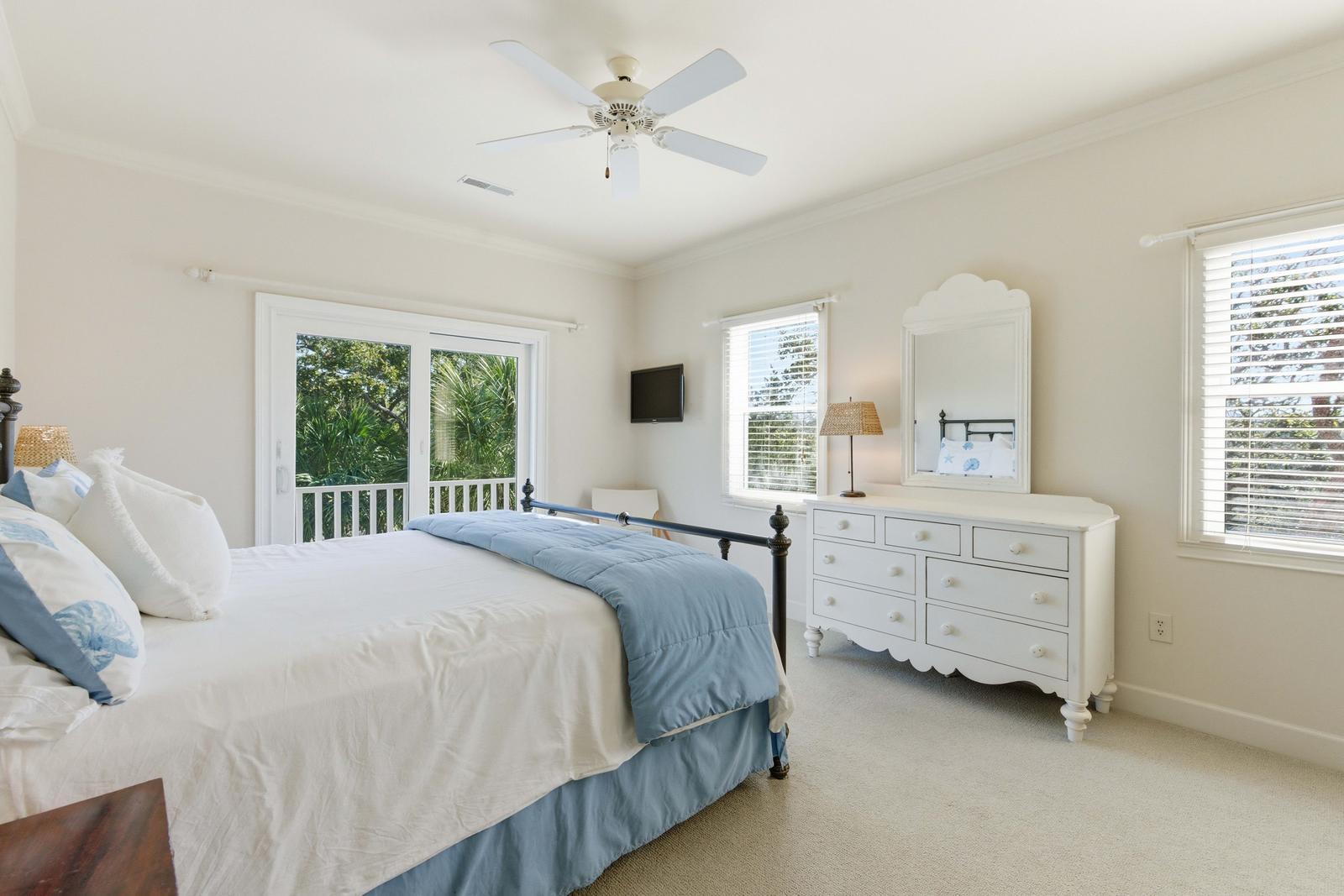 24 Commons Court Isle of Palms, SC 29451 - Photo 32 of 60 29