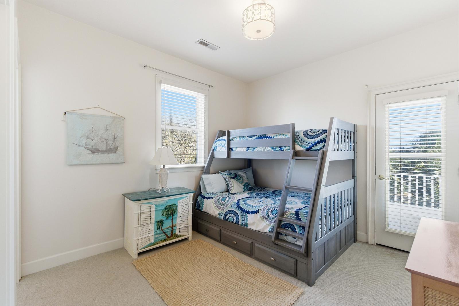 24 Commons Court Isle of Palms, SC 29451 - Photo 39 of 60 34