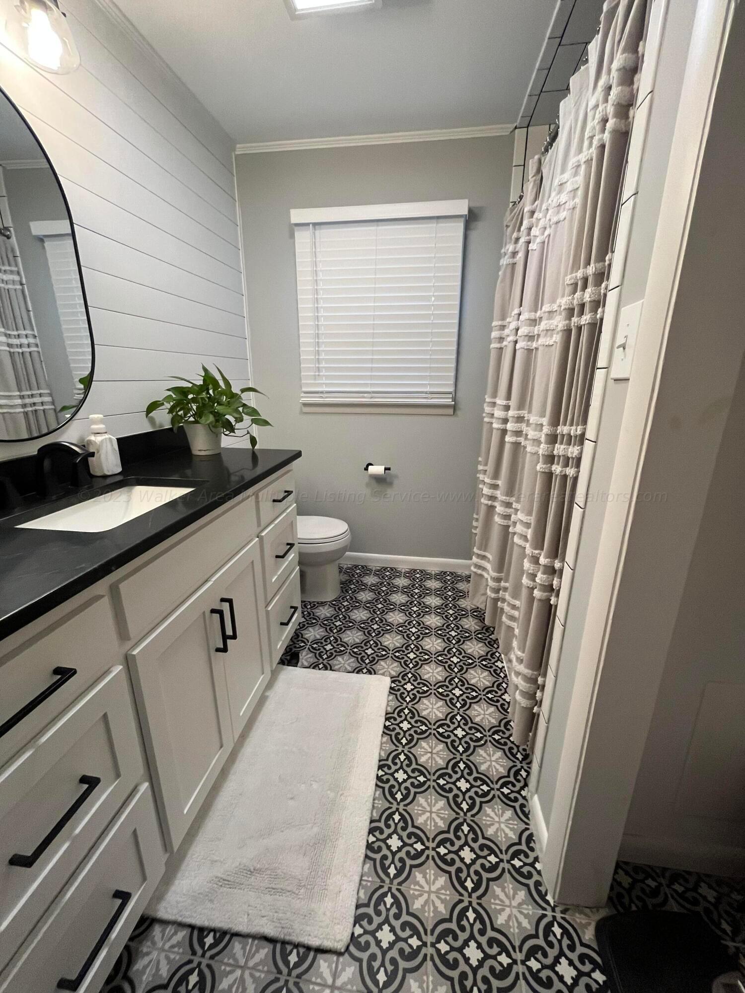 1006 Forest Road Jasper, AL 35504 - Photo 32 of 38 Gallery Image 32