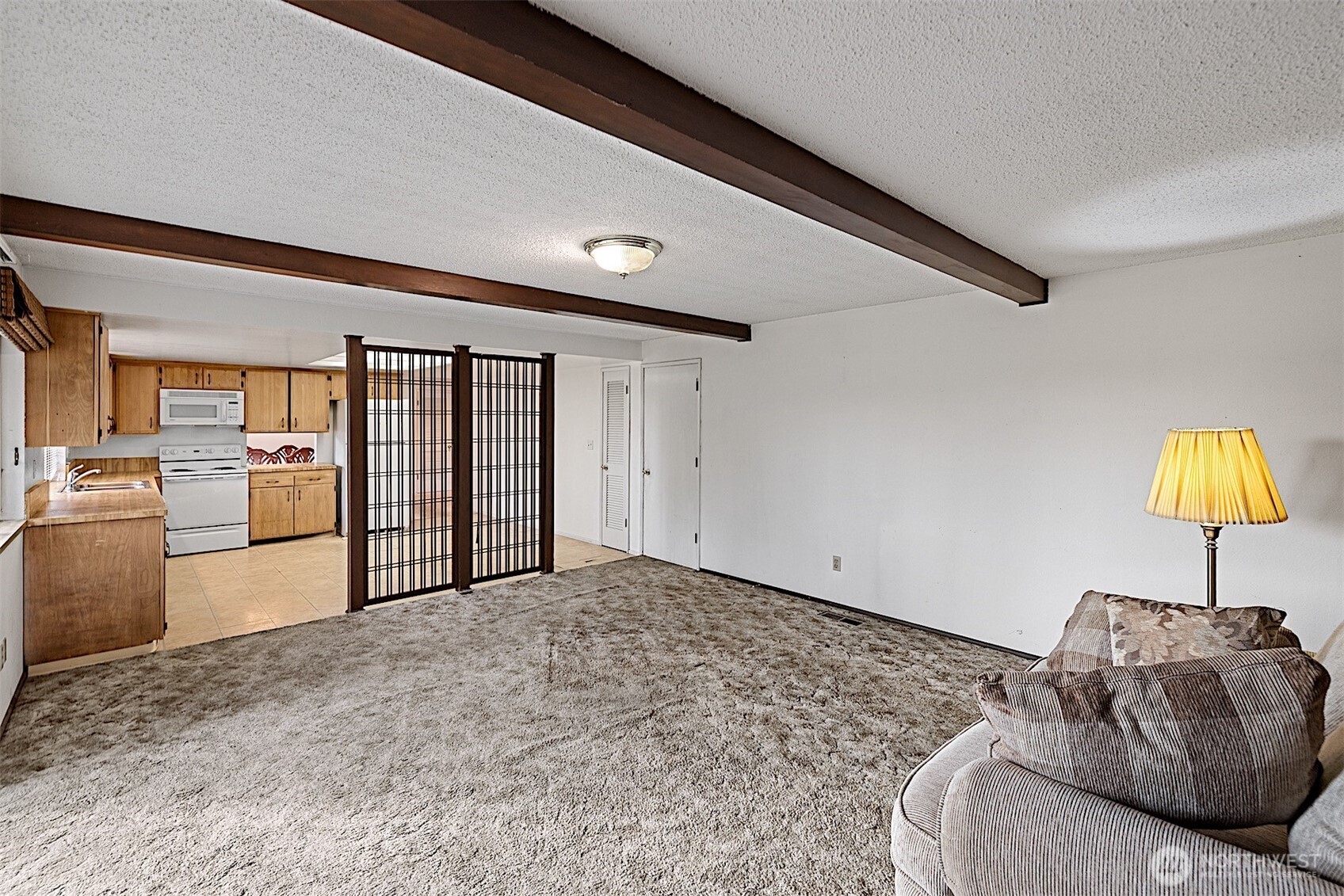 7407 Onyx Drive Southwest Lakewood, WA 98498 - Photo 16 of 40 a view of livingroom with furniture
