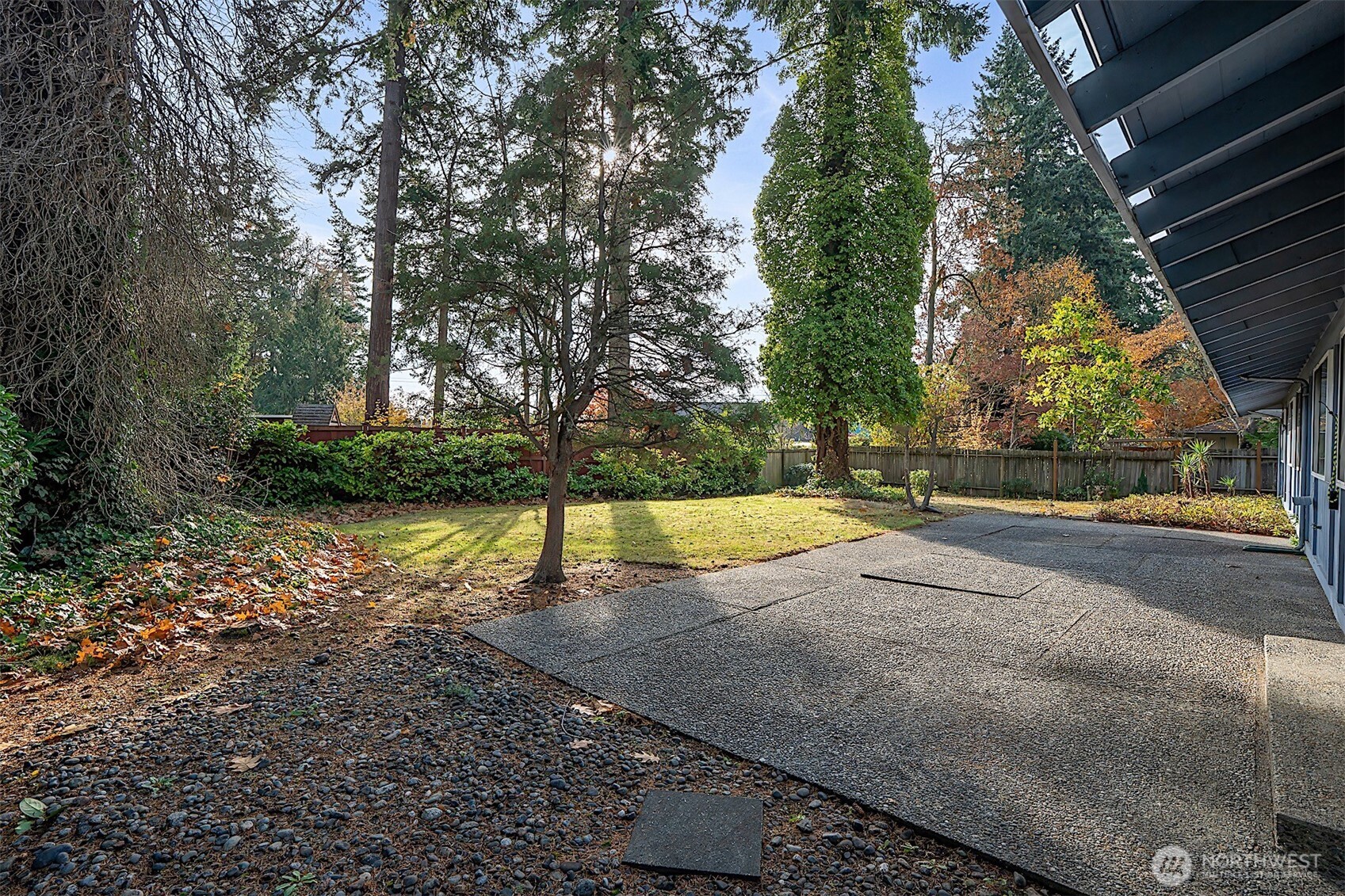 7407 Onyx Drive Southwest Lakewood, WA 98498 - Photo 37 of 40 a view of yard