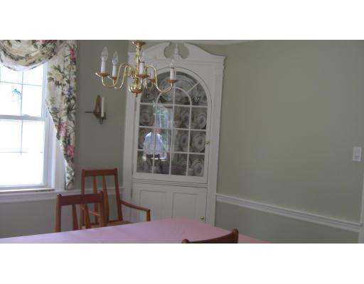 118 Pine Ridge Road Reading, MA 01867 - Photo 14 of 23