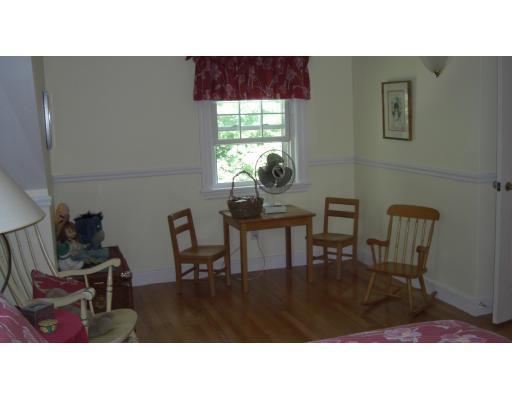 118 Pine Ridge Road Reading, MA 01867 - Photo 20 of 23