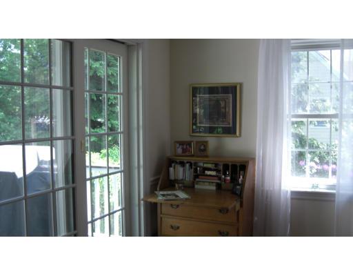118 Pine Ridge Road Reading, MA 01867 - Photo 10 of 23