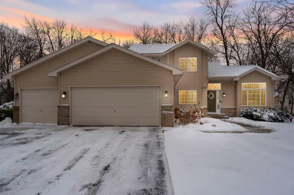 $475,000 | 22533 Amy Lane, Rogers, MN 55374