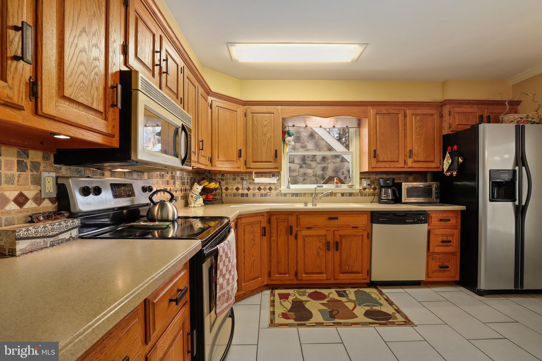 23831 Log House Road Gaithersburg, MD 20882 - Photo 12 of 44 Gallery Image 12
