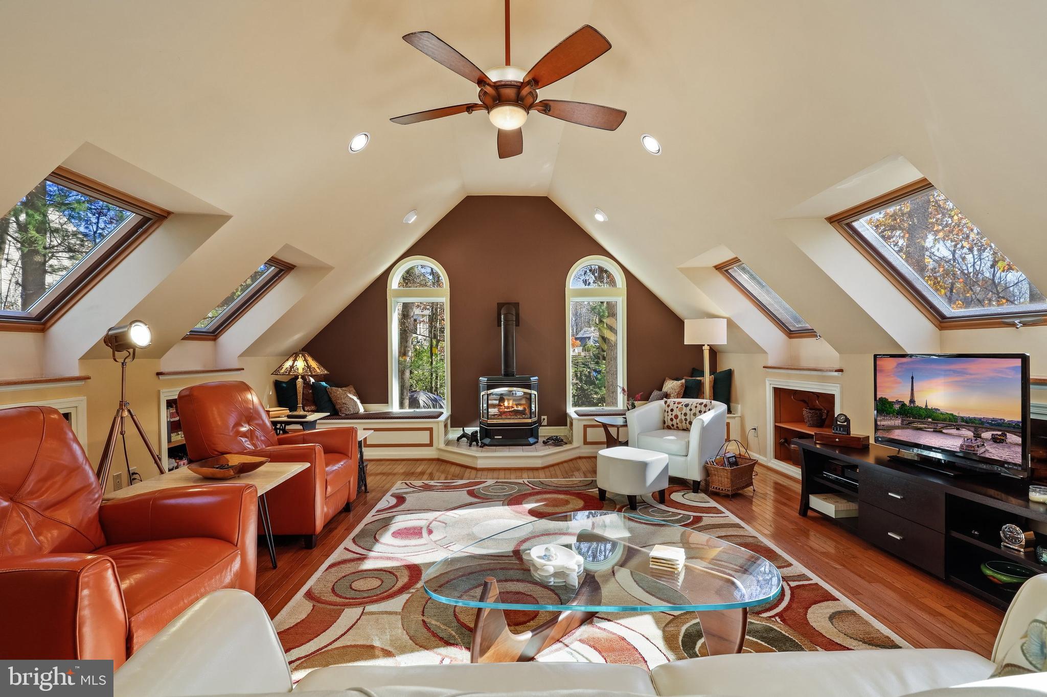 23831 Log House Road Gaithersburg, MD 20882 - Photo 17 of 44 Gallery Image 17