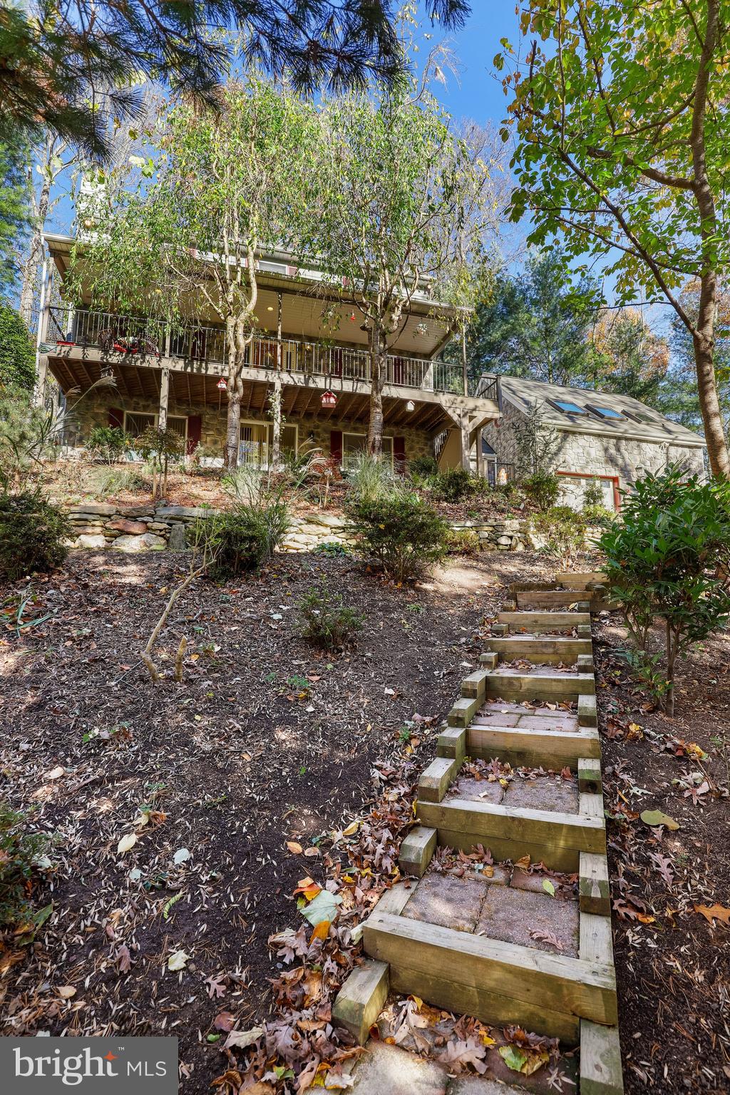 23831 Log House Road Gaithersburg, MD 20882 - Photo 4 of 44 Gallery Image 4