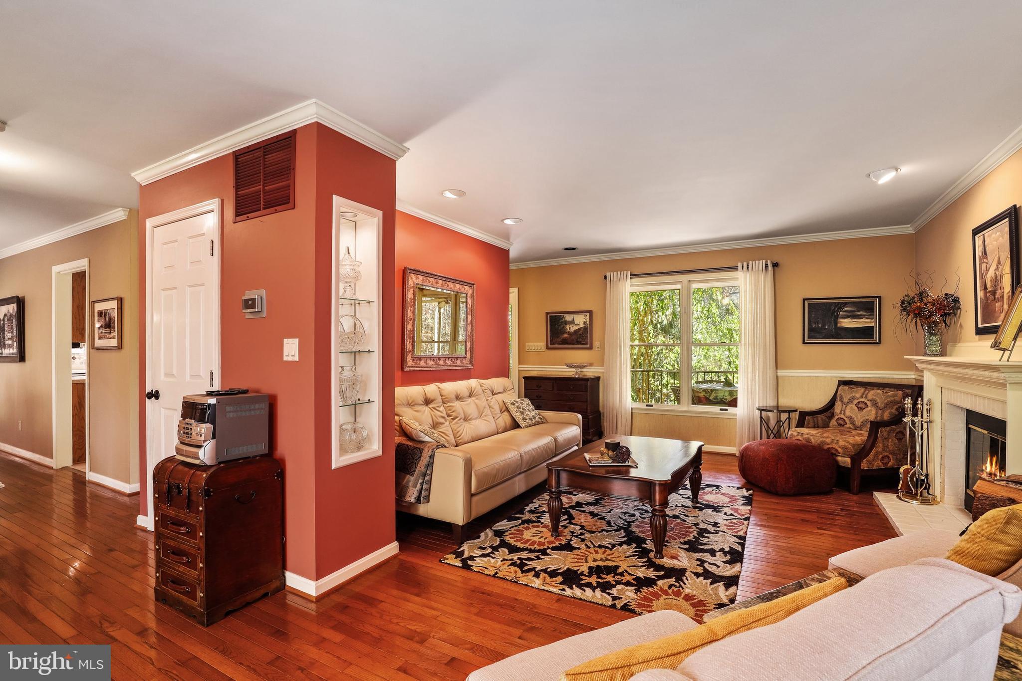 23831 Log House Road Gaithersburg, MD 20882 - Photo 5 of 44 Gallery Image 5
