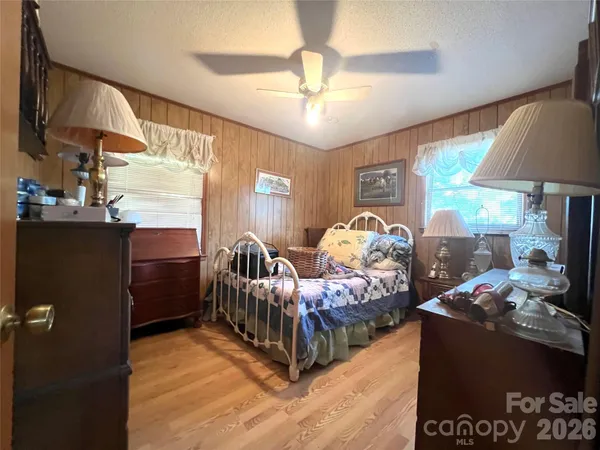 $425,000 | 1765 South Nc 16 Highway, Newton, NC 28658