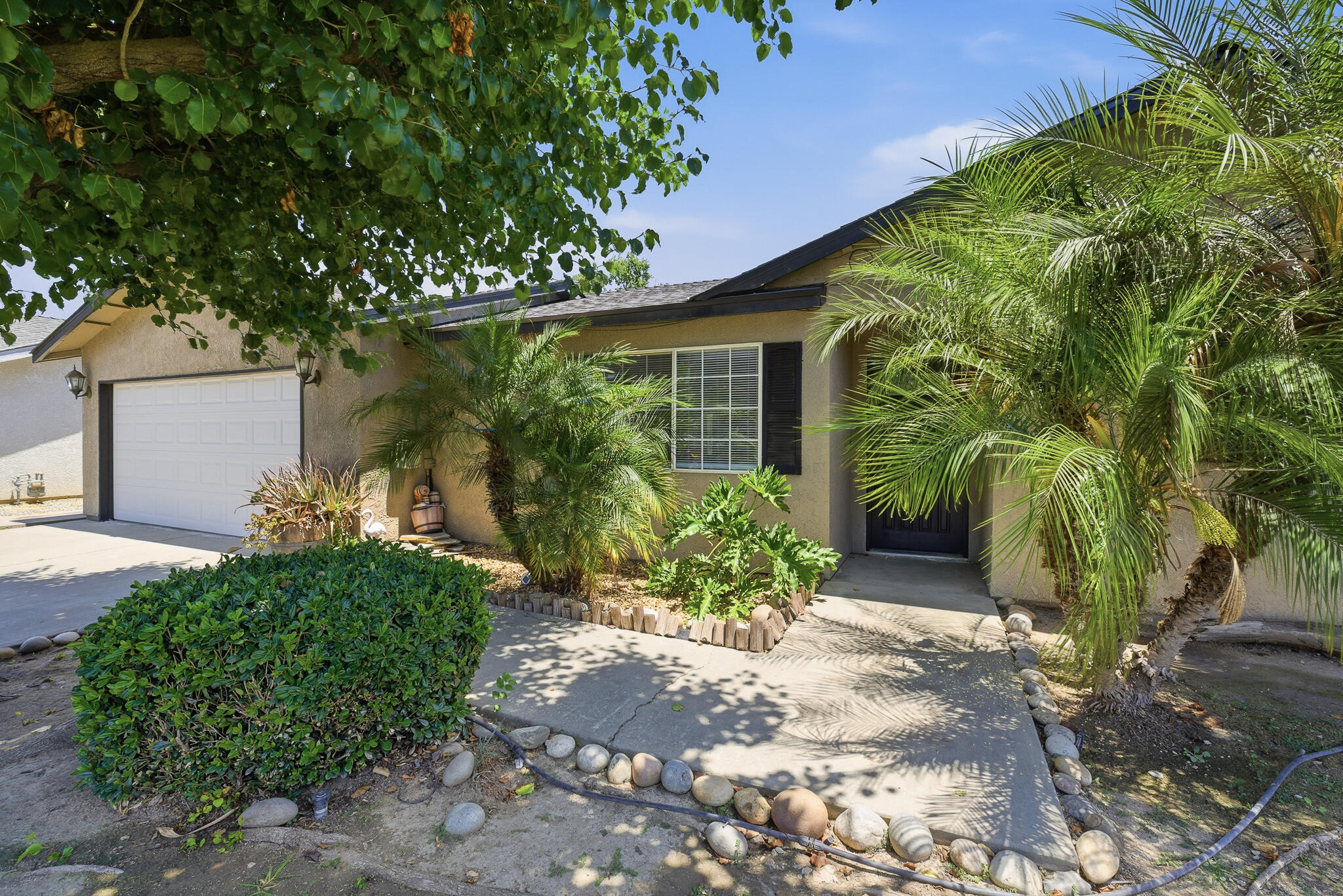 618 Birdsong Court Exeter, CA 93221 - Photo 1 of 62 617 Birdsong Ct. Exeter-3