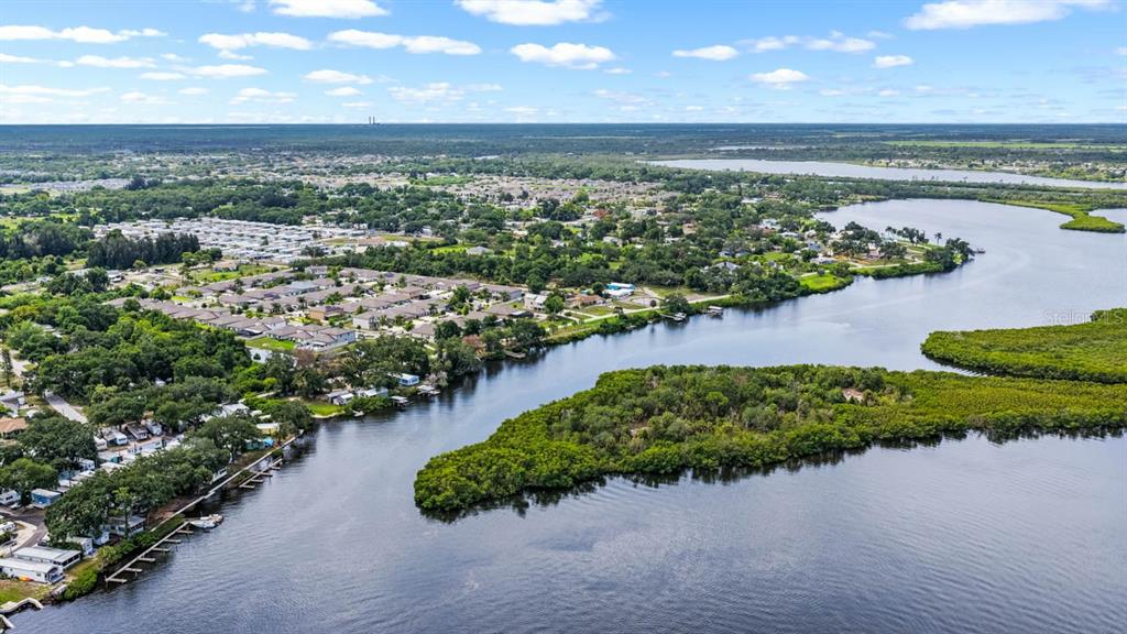 809 Timeless Moss Drive Ruskin, FL 33570 - Photo 63 of 76