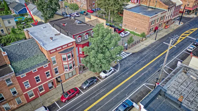 $399,900 | 32 Broad Street, Waterford, NY 12188