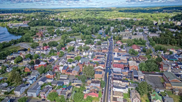 $399,900 | 32 Broad Street, Waterford, NY 12188