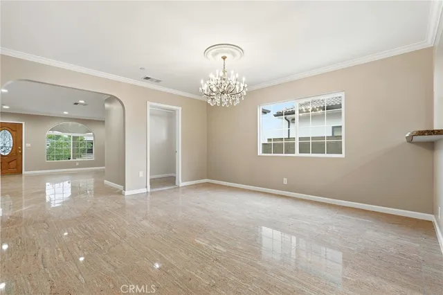 $6,500 | 216 North Catalina Street, Burbank, CA 91505