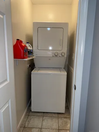 $304,999 | 495 Vincellette Street, Unit 12, Bridgeport, CT 06606