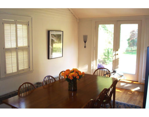 18 Hamilton Road Lexington, MA 02420 - Photo 8 of 12 Gallery Image 8