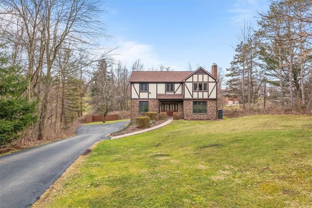 218 B Shafer Road Coraopolis, PA 15108 - Photo 1 of 25 Gallery Image 1