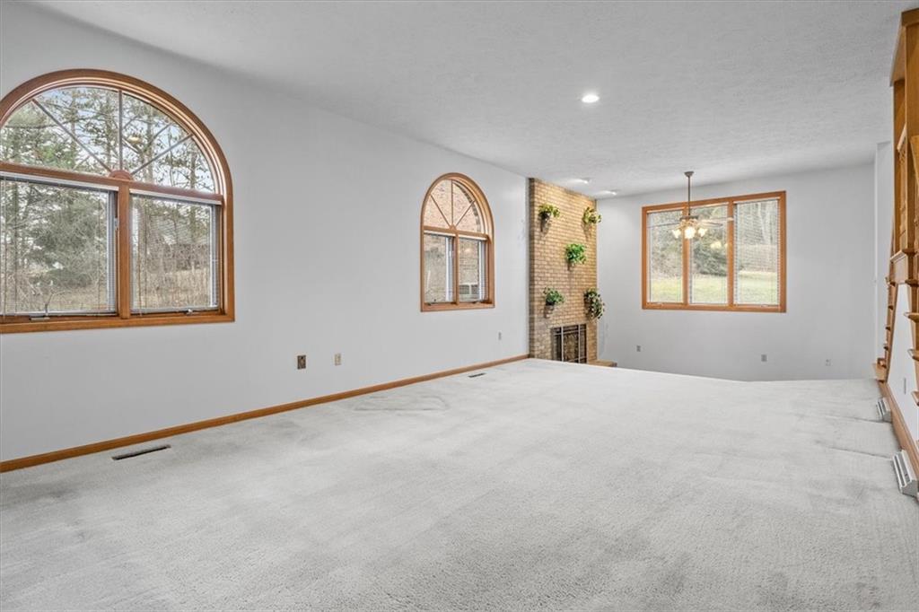218 B Shafer Road Coraopolis, PA 15108 - Photo 10 of 25 Gallery Image 10