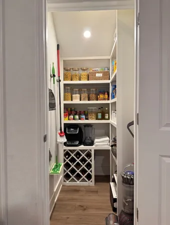 $2,000 | 13513 Menard Way, Elgin, TX 78621